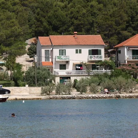 8219a Apartmán